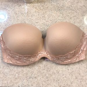 Victoria’s secret strapless convertible bra 32DD